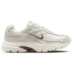 WMNS NIKE INITIATOR