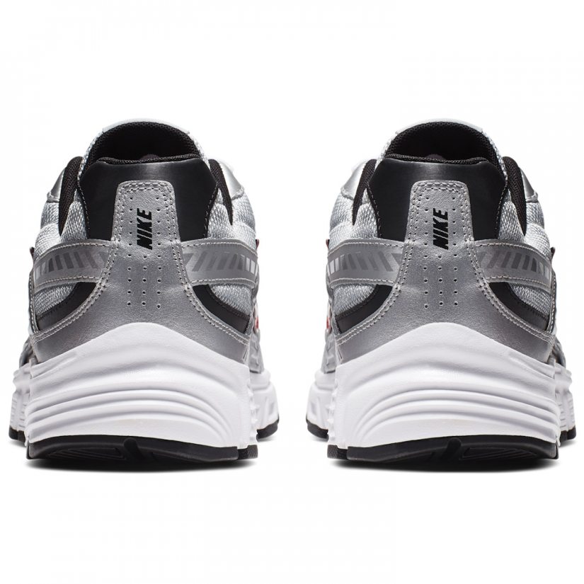 Nike silver primo modello best sale