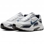 Nike initiator clearance sneakers