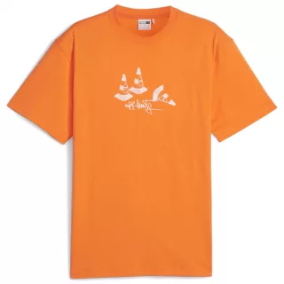 PUMA DOWNTOWN 180 Graphic Tee