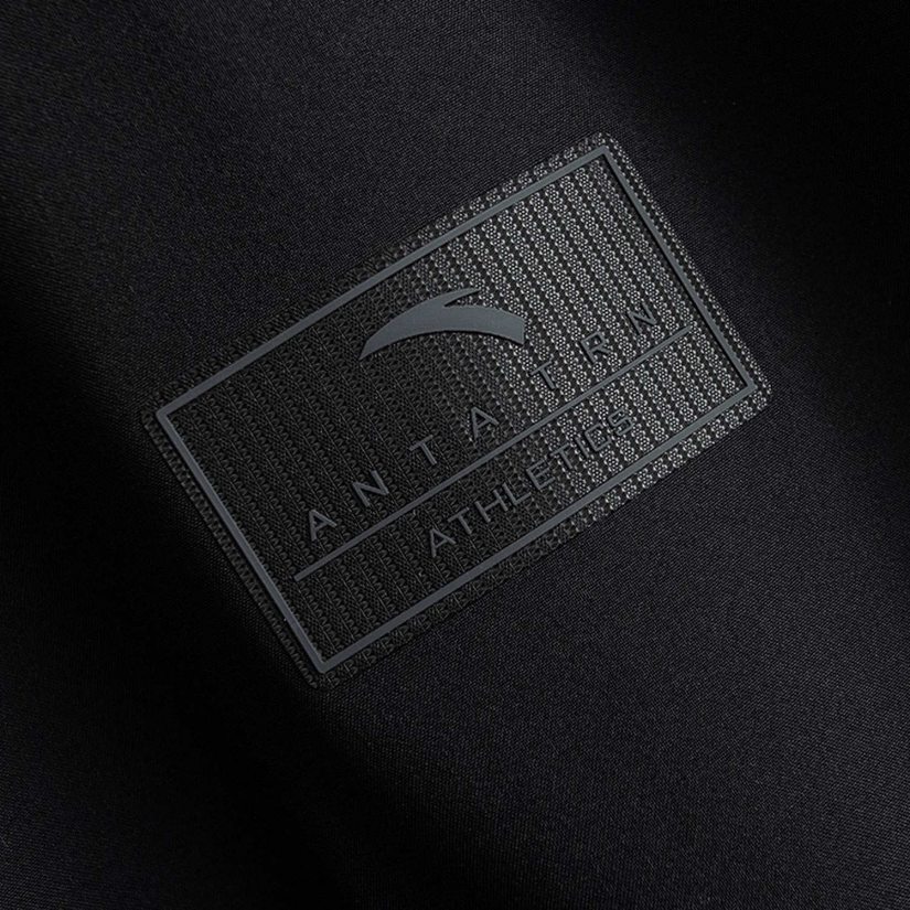 OUTDOOR  WOVEN TRACK TOP
