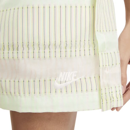 Nike W Sportswear SHORT MNFLMNT EARTH DAY