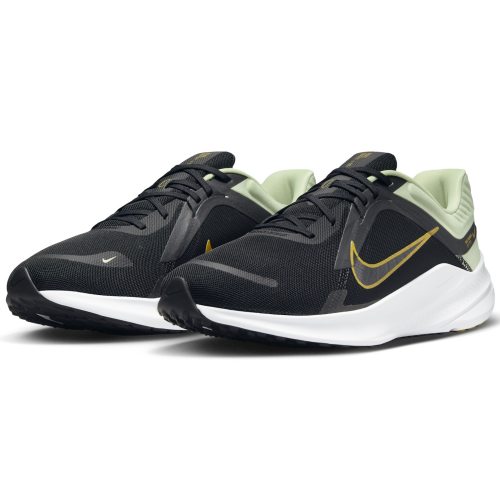 Nike QUEST 5