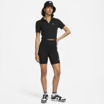 W Sportswear NK CLSC HR 8IN SHORT