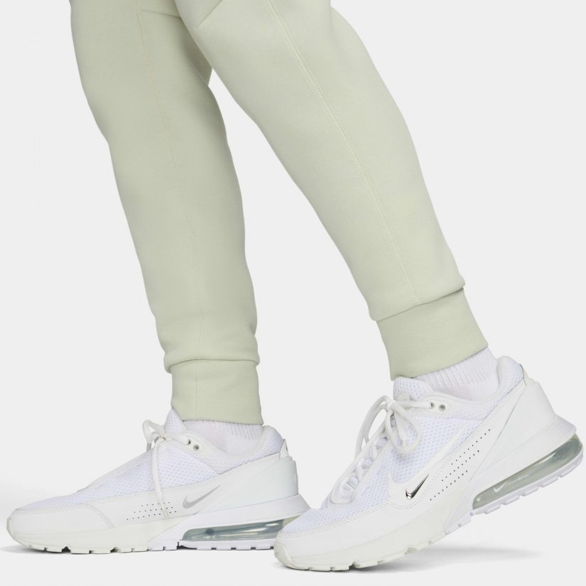 M NK TECH FLEECE Joggers