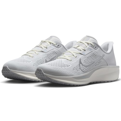 Nike WMNS NIKE QUEST 6