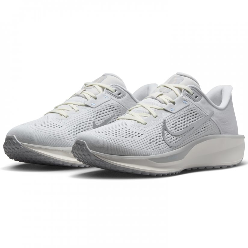WMNS NIKE QUEST 6