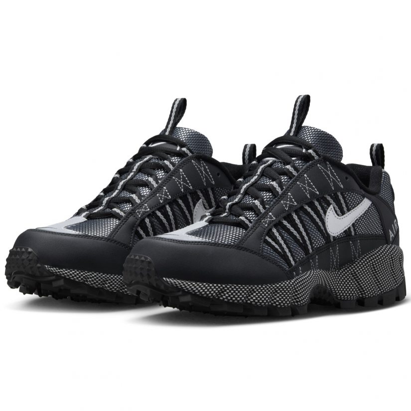 Nike humara 17 online