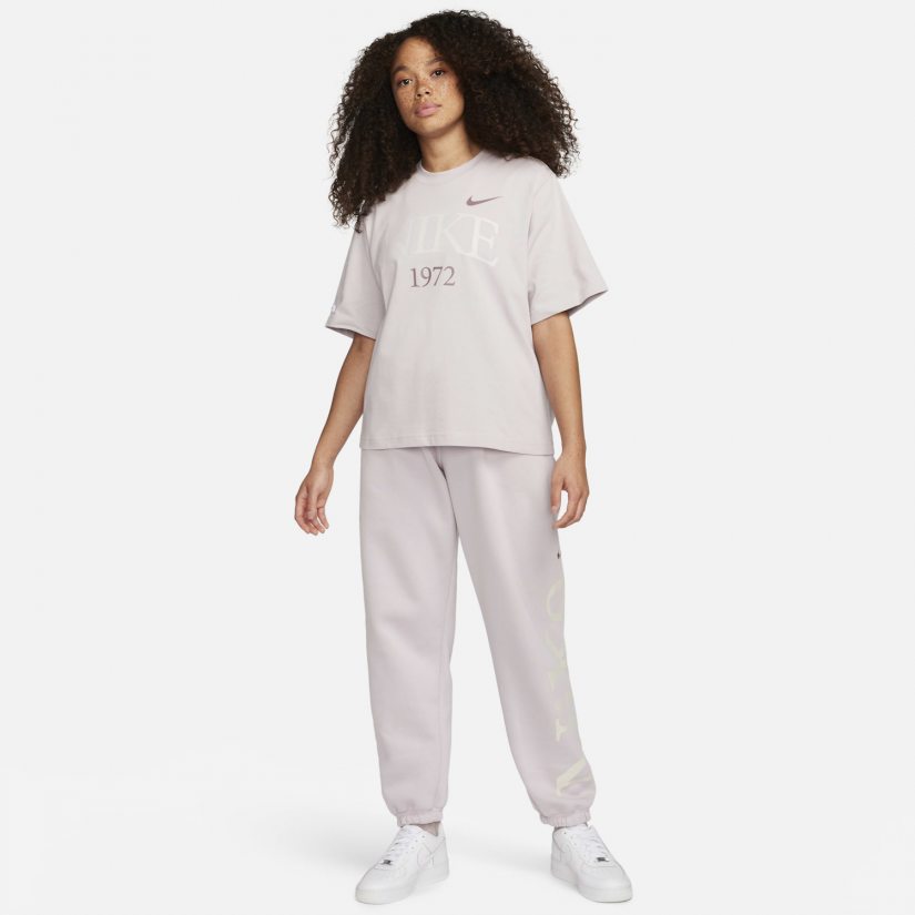 W Sportswear TEE CLASSICS BOXY