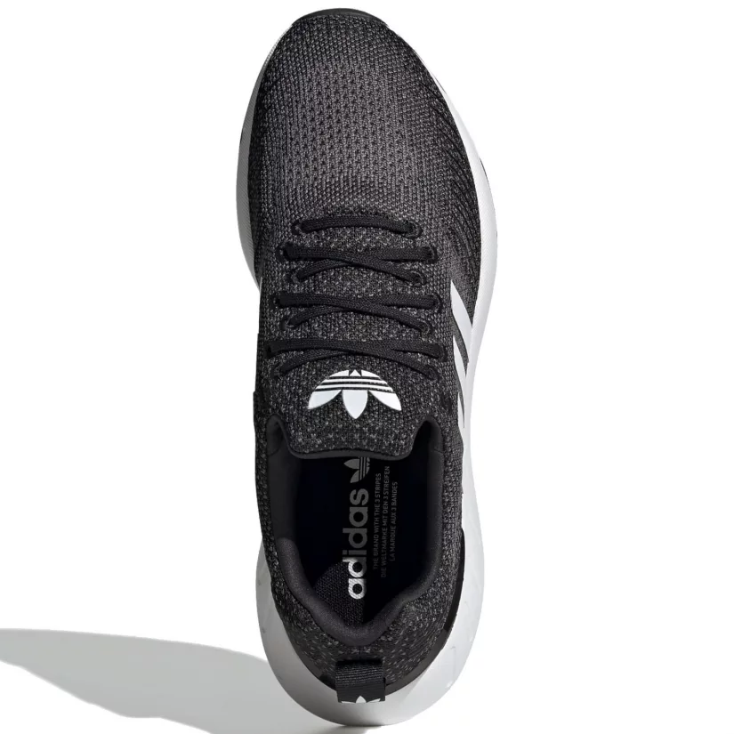 SWIFT RUN 22