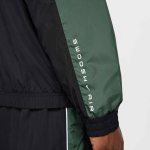 M NSW SW AIR TRACKTOP WV