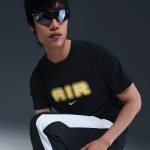 M NSW SW AIR GRAPHIC TEE