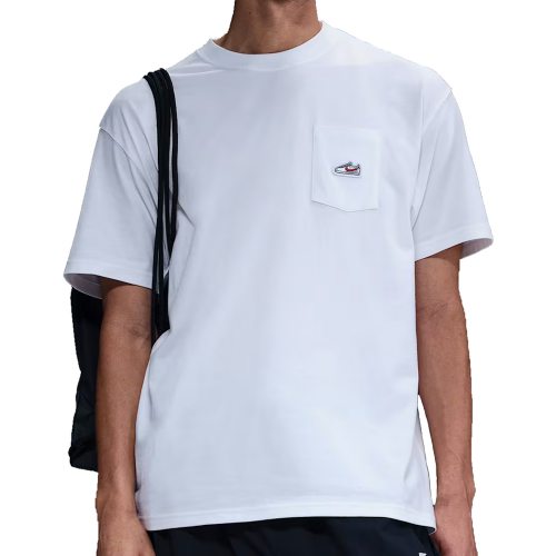 Nike U NSW TEE M90 SNKR PTCH PKT 2