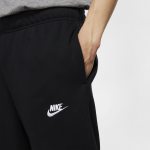 M Sportswear Club Joggers